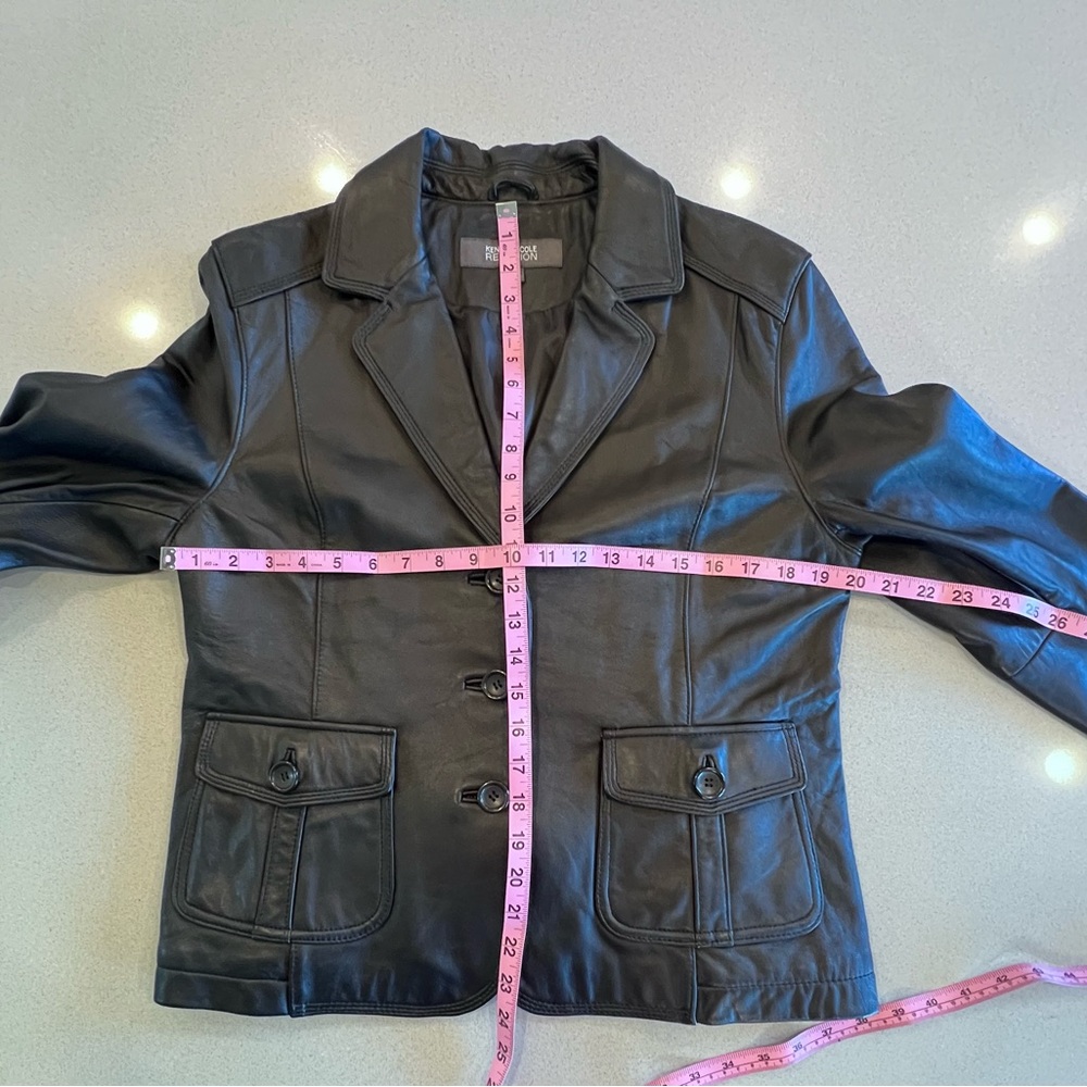 Kenneth Cole Reaction Black Leather Women’s Jacket Sz XL Back Buckle Detail - Picture 9 of 16